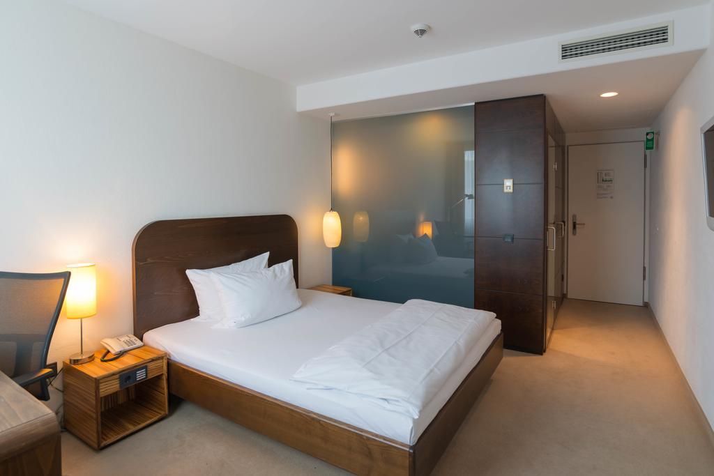 Corbin Muenchen Airport Business Hotel 3*