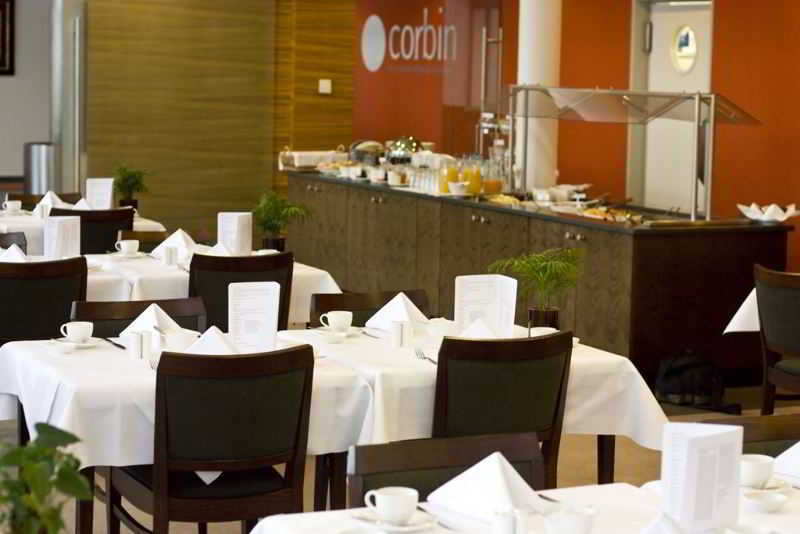 Achat Corbin München Airport Hotel 3*